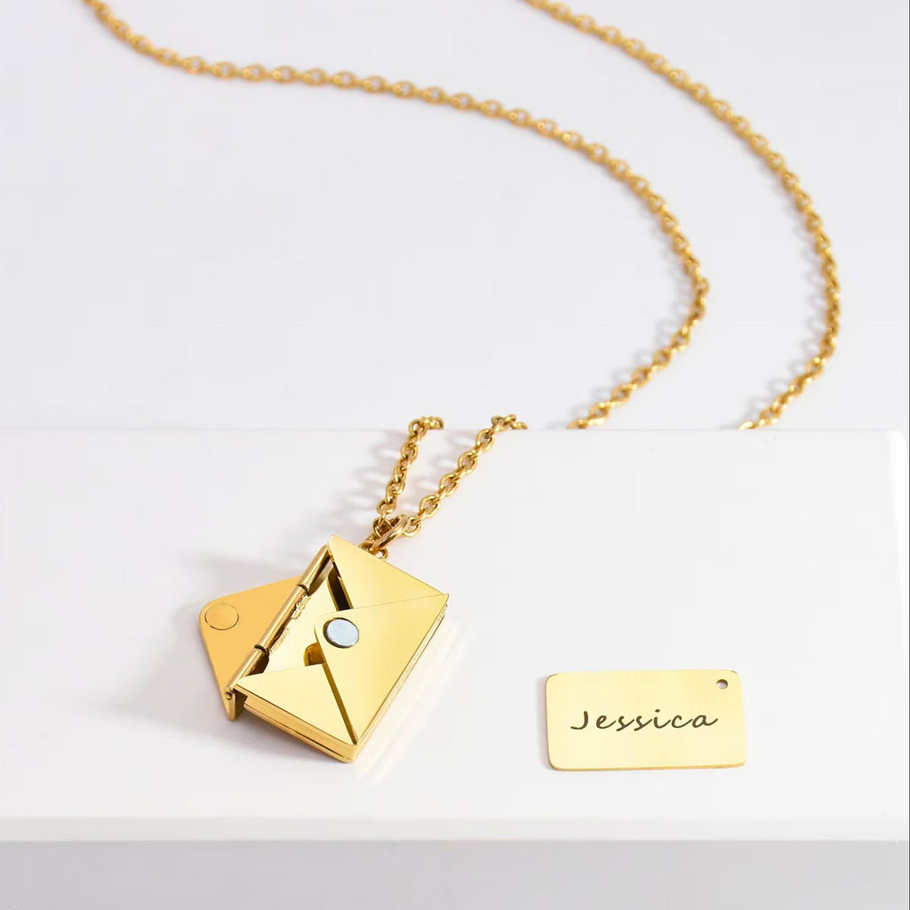 PERSONALISED ENVELOP NECKLACE
