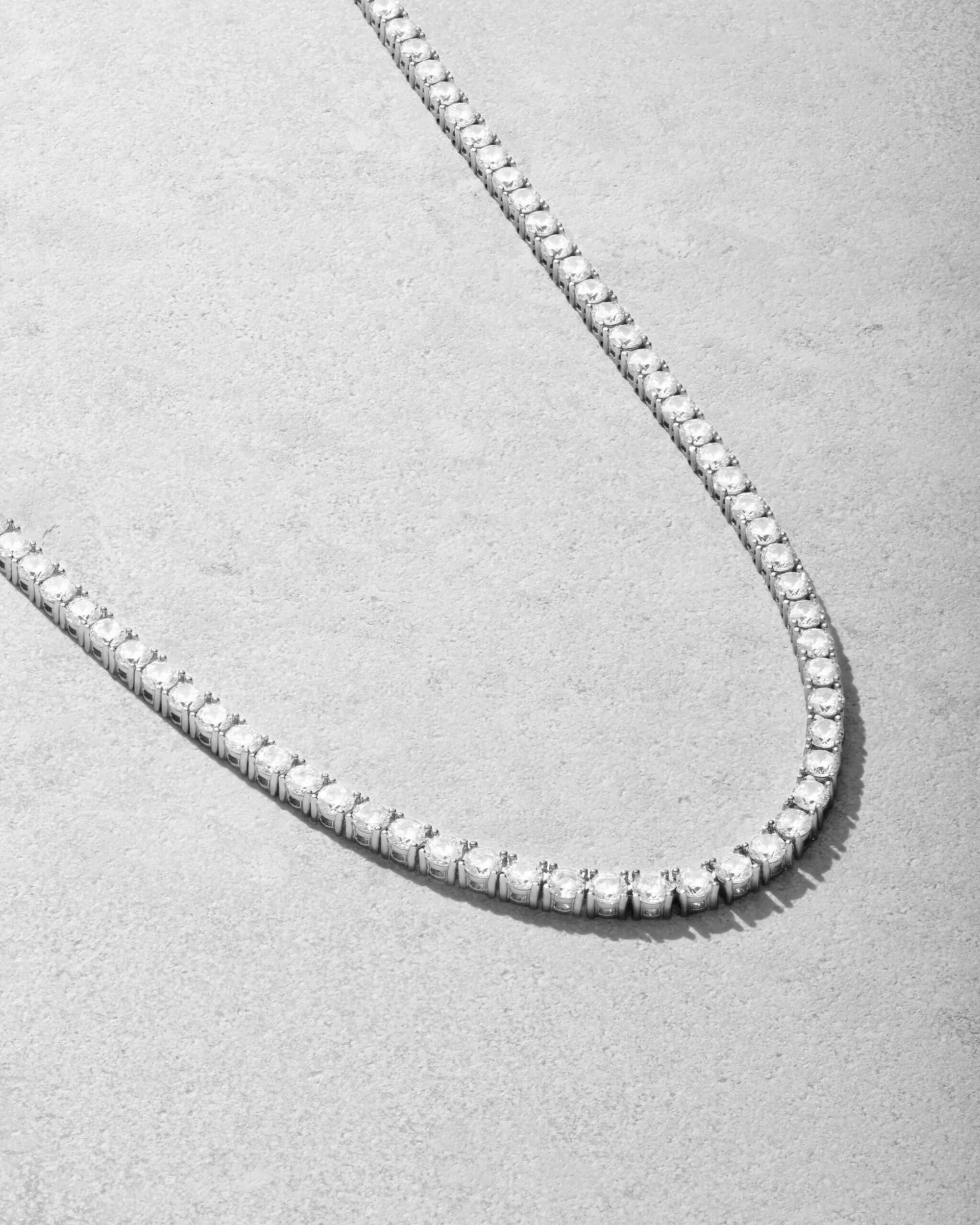 ICED TENNIS CHAIN - SILVER