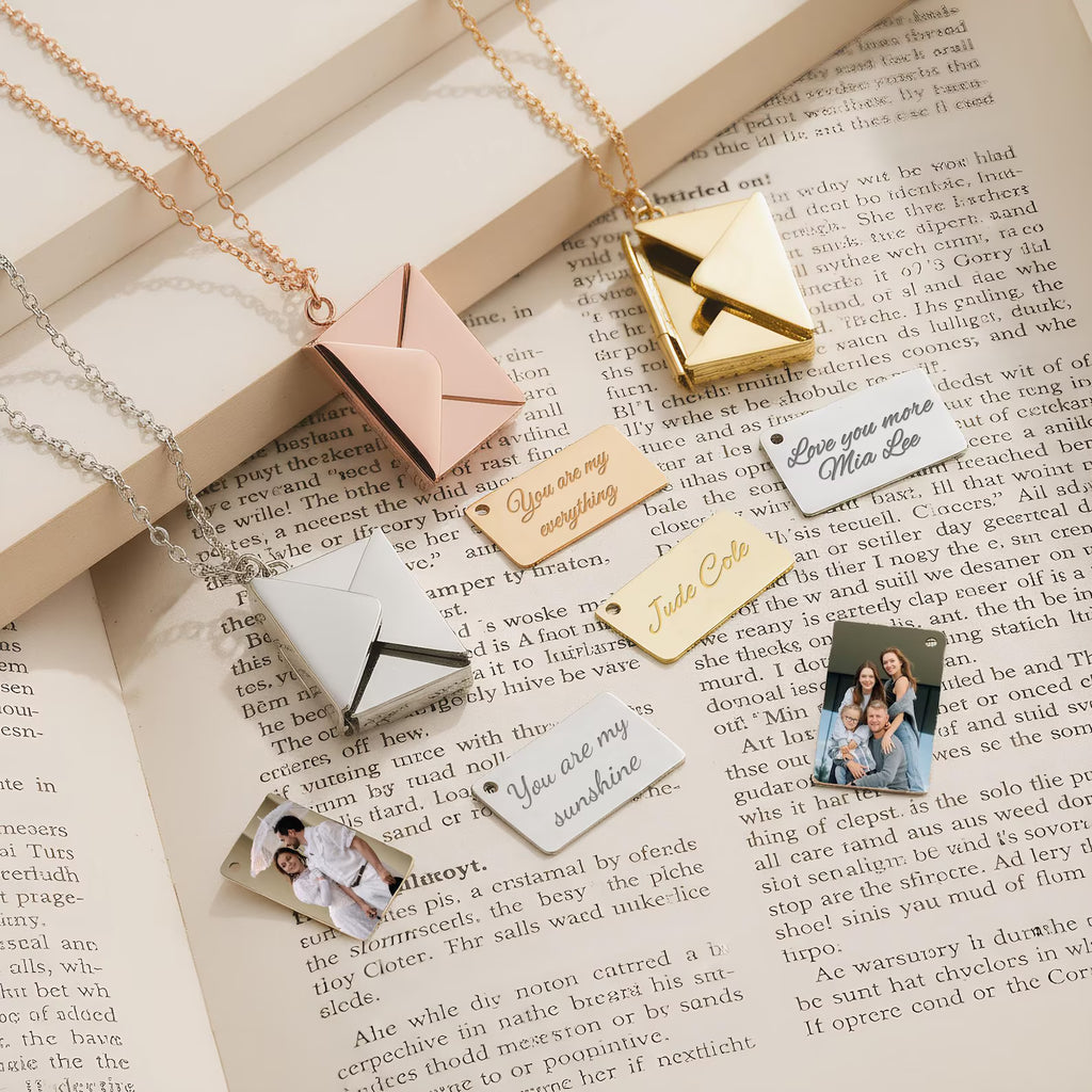 PERSONALISED ENVELOP NECKLACE