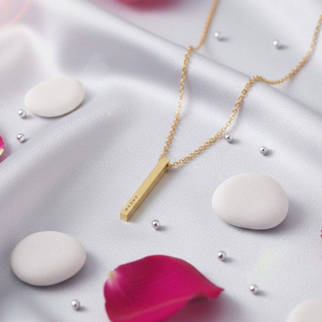 PERSONALISED CUBOID PENDANT