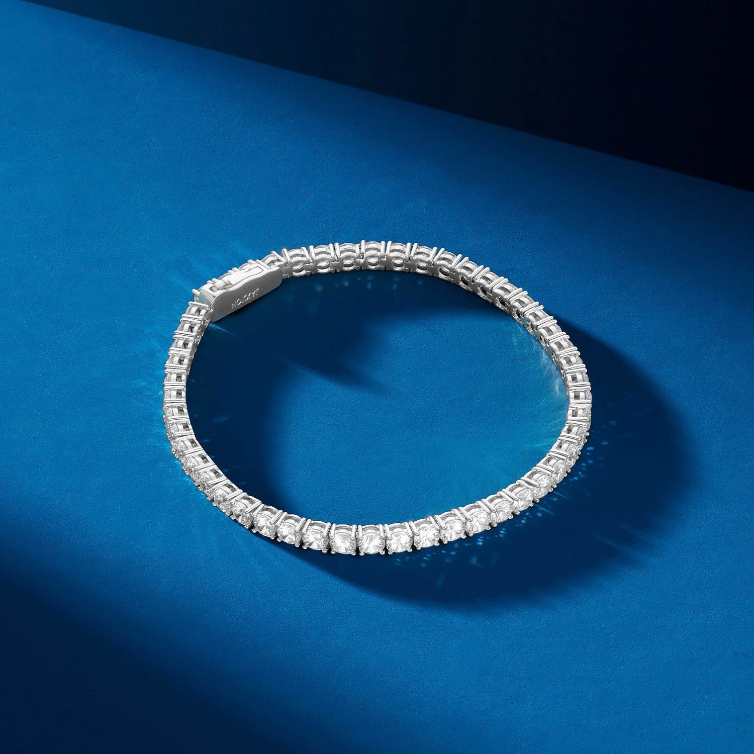 ICED TENNIS BRACELET - SILVER