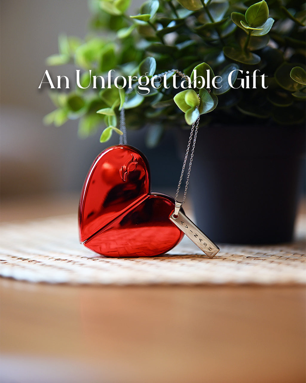 PERFUME & PERSONALIZED JEWELRY GIFT BOX